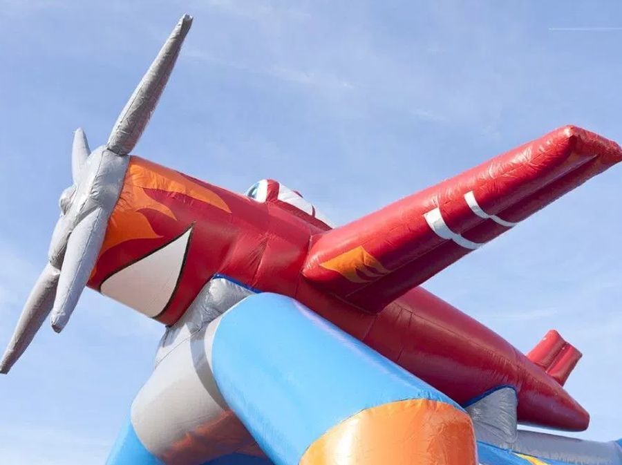 Springkussen Vliegtuig (overdekt)