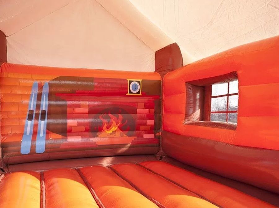 Springkussen Chalet (overdekt)