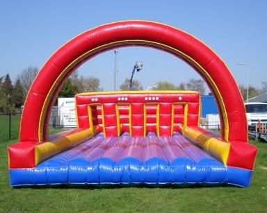 Levend sjoelen met opblaasbare bodem