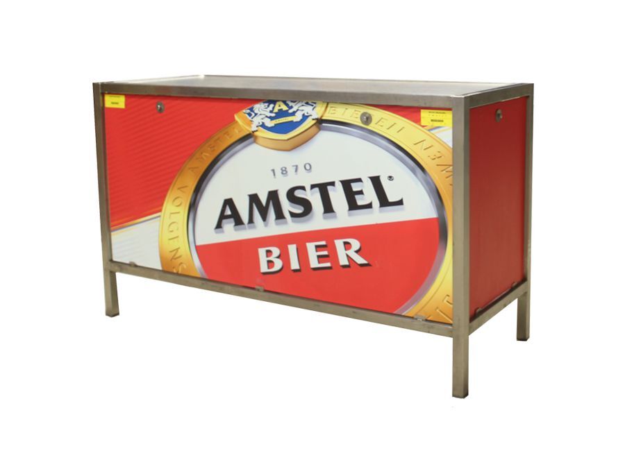 Uitgiftebar met reclame