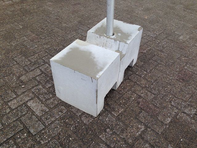 Ballast 280 kg met vlaggenmast gat