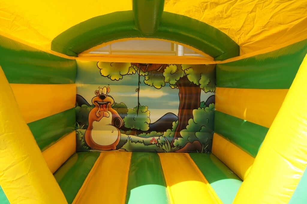 Springkussen Jungle open